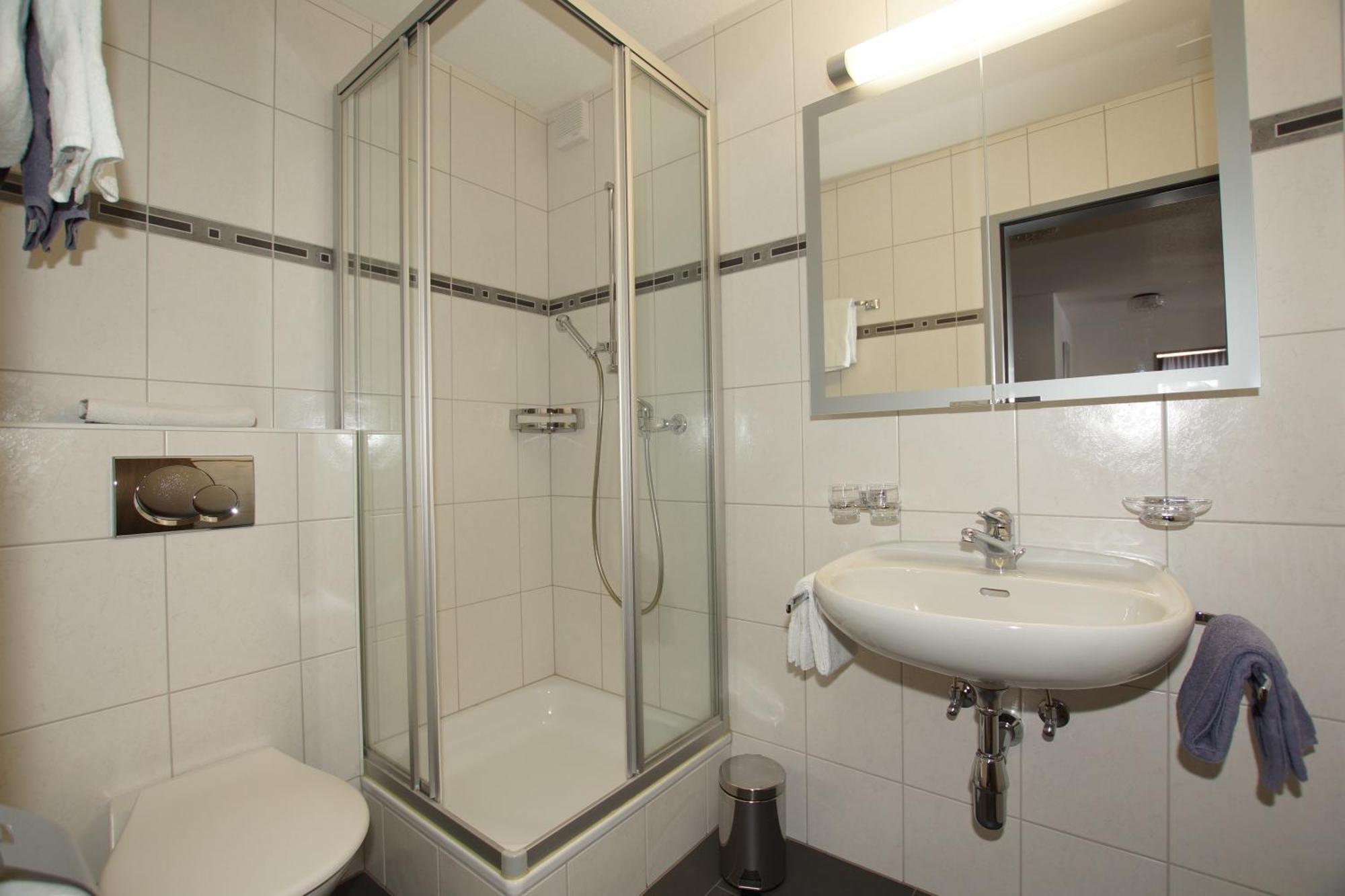 Haus Amor Saas-Fee Phòng bức ảnh