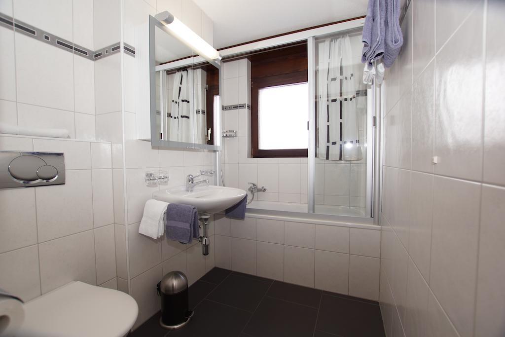 Haus Amor Saas-Fee Phòng bức ảnh